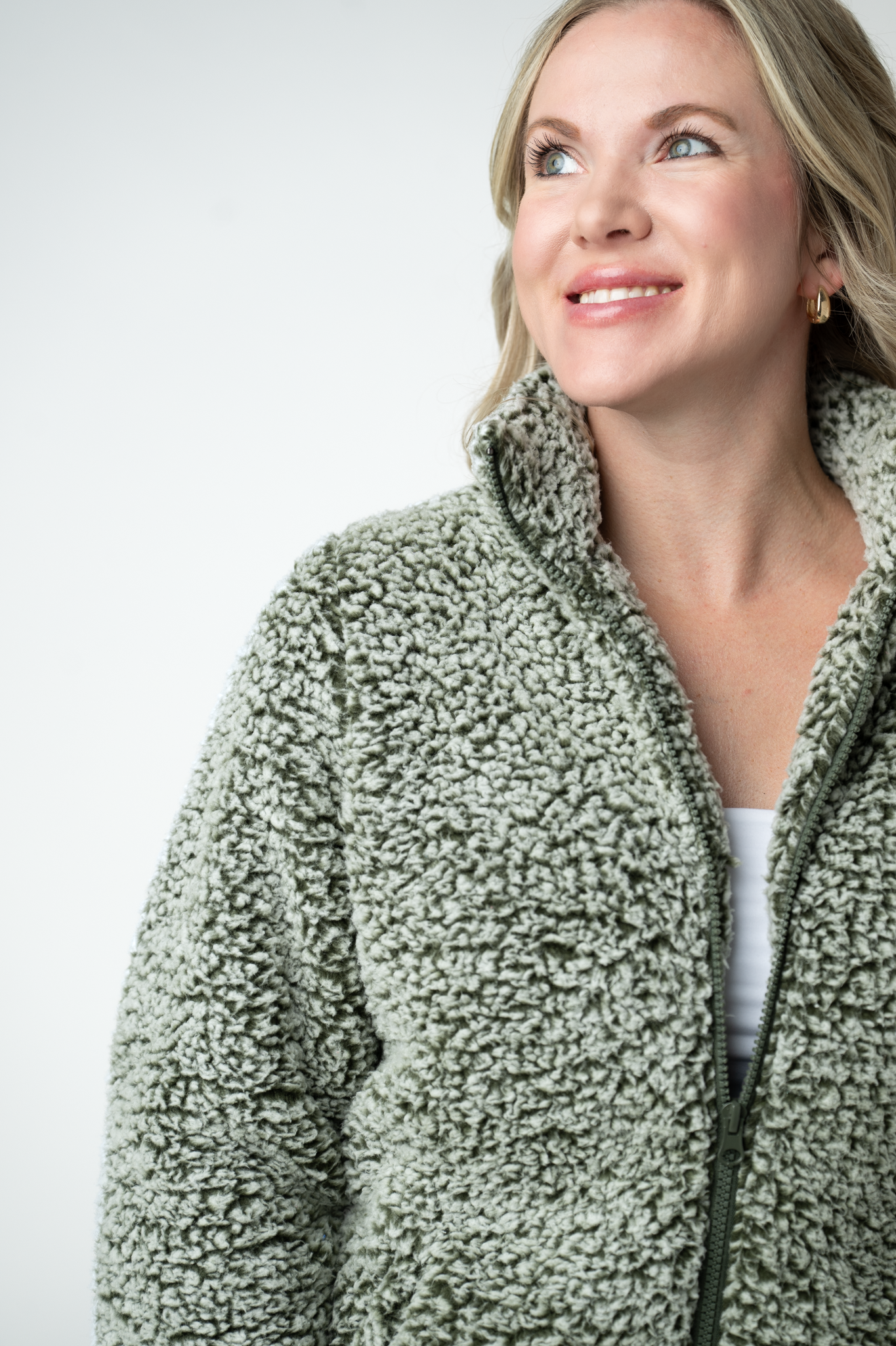 IN STOCK Two Tone Fullzip Sherpa - Olive and White by Michelle Mae