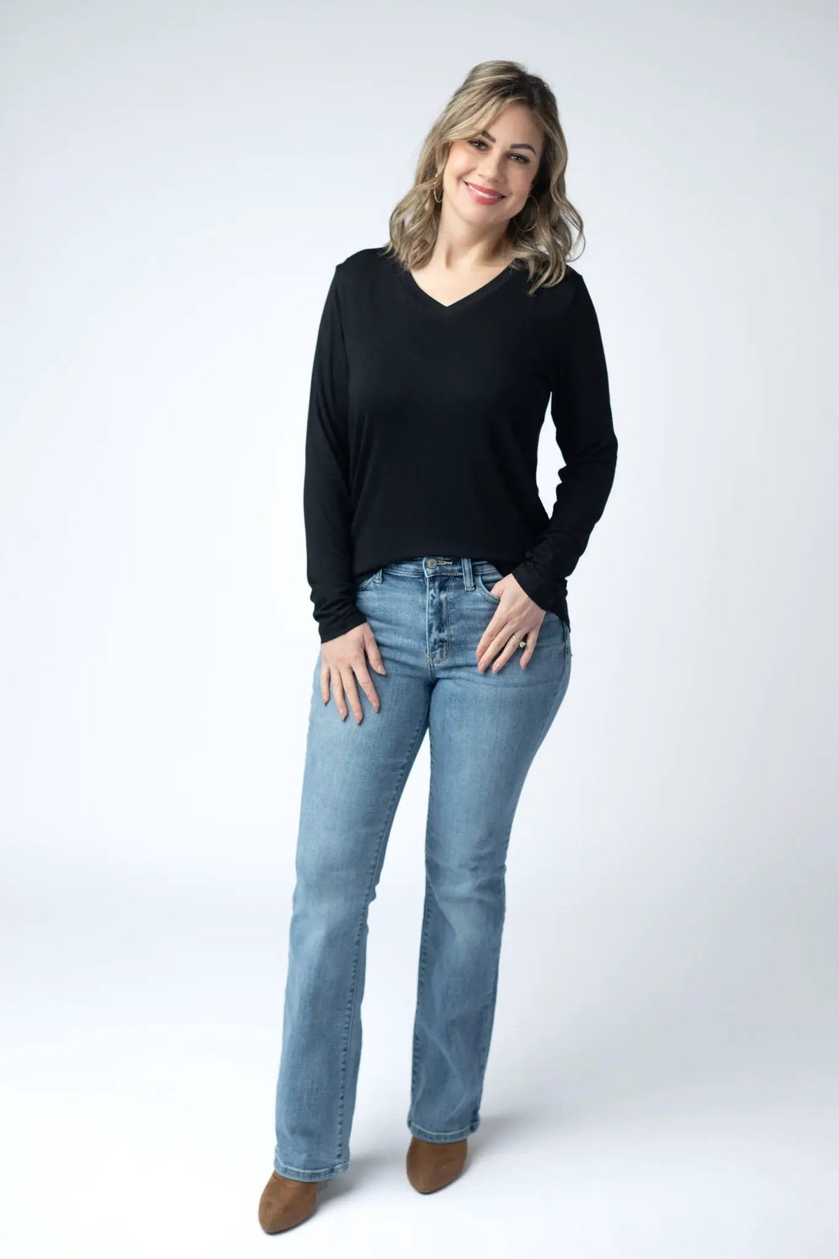 Premium Women Larissa Long Sleeve Classic Black V Neck Top