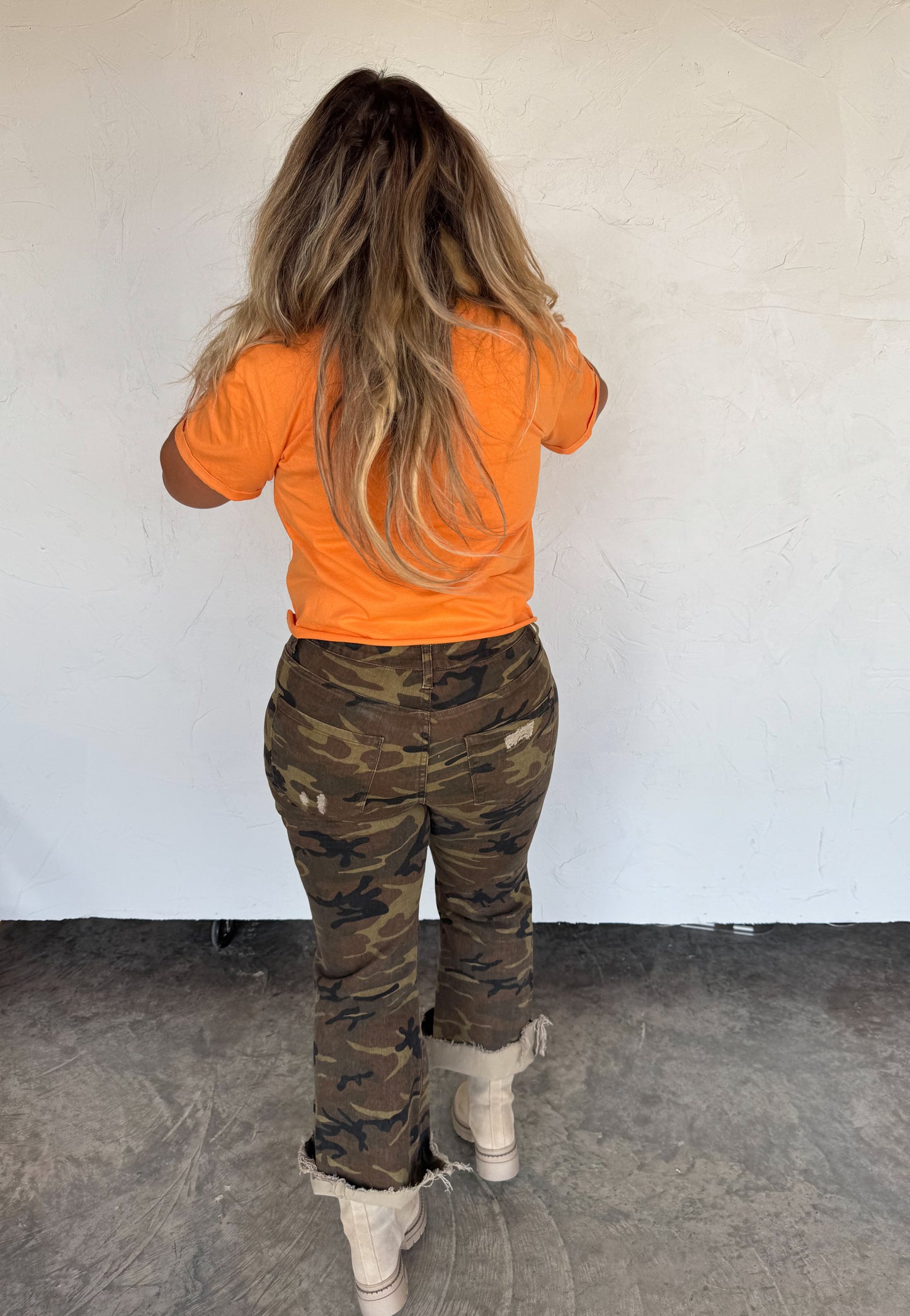 URBAN CAMO DISTRESSED JEAN