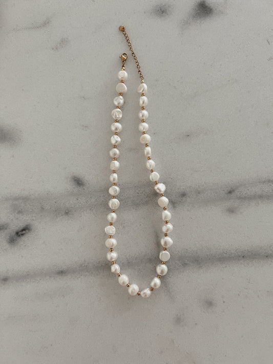 GLAM PEARL NECKLACE by Chansuttpearls