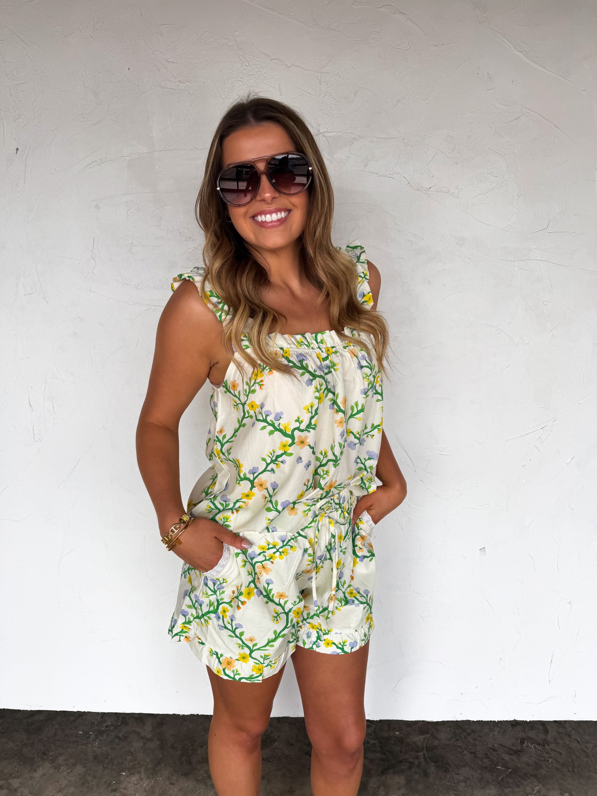 EASTER SUNDAY LOUNGE SET