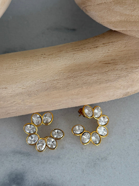 SERENA EARRINGS by Chansuttpearls