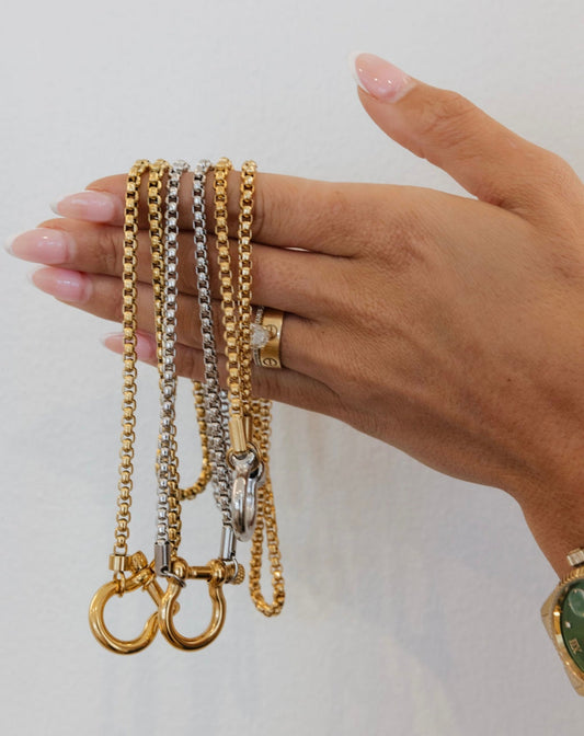 LOCKET NECKLACE by Chansuttpearls