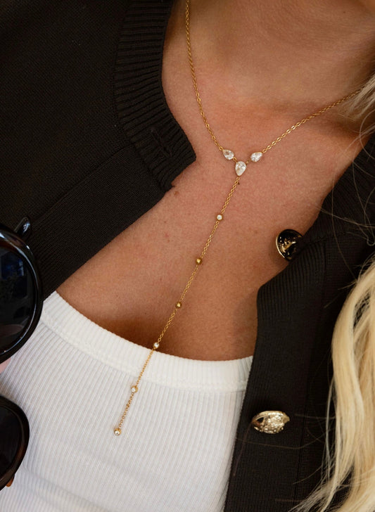 MICKY NECKLACE by Chansuttpearls