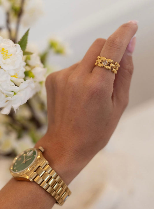 LOUIE RING by Chansuttpearls