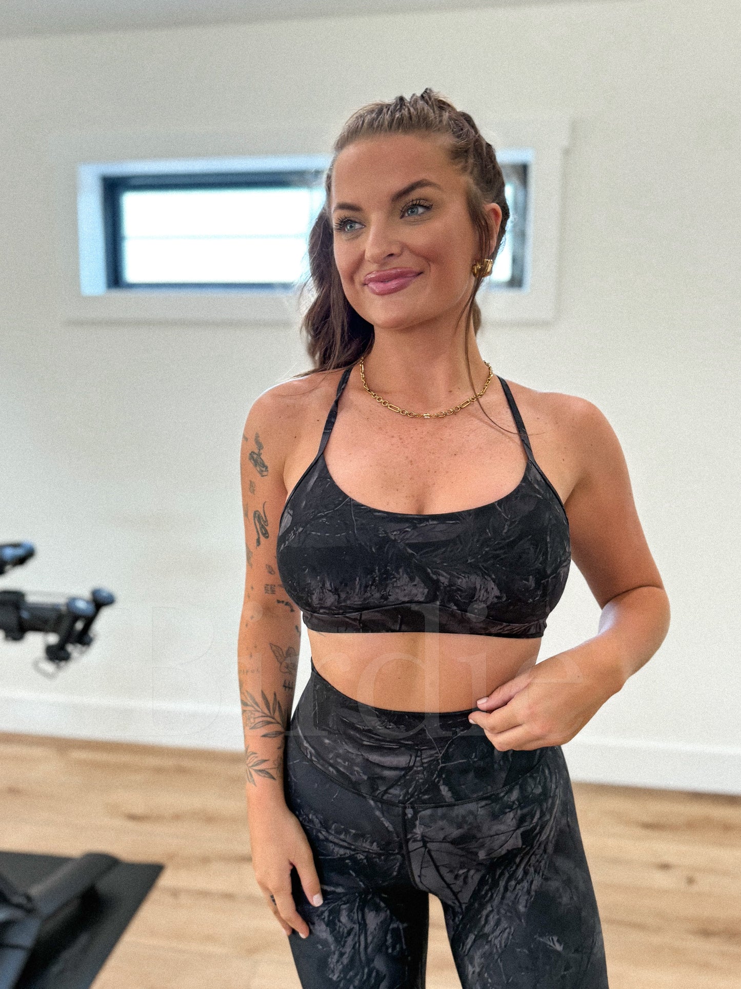 Birdie Elevated Motion Sports Bra | Carbon Camo by Birdie