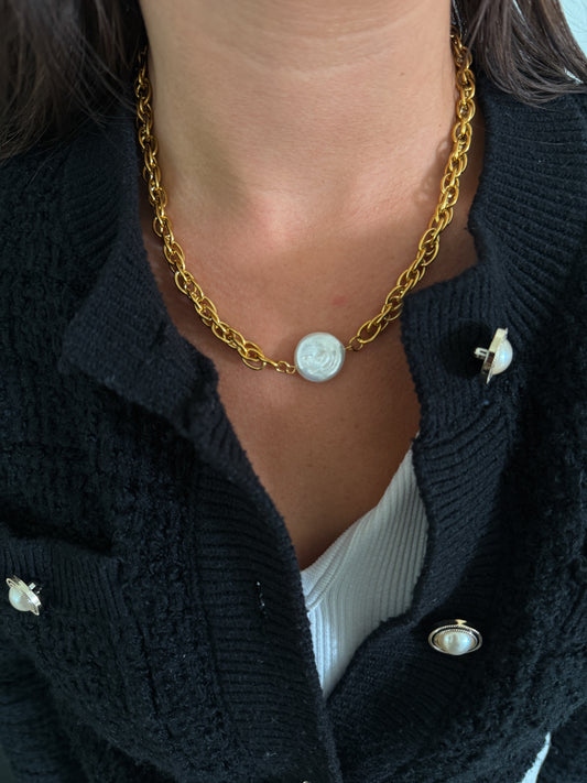 MACK NECKLACE by Chansuttpearls