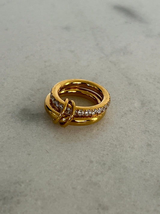 THE GRACE RING by Chansuttpearls