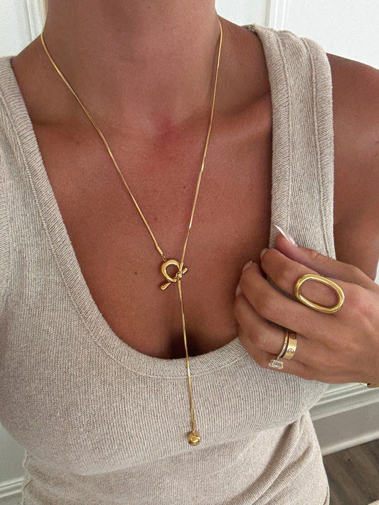 SADIE NECKLACE by Chansuttpearls