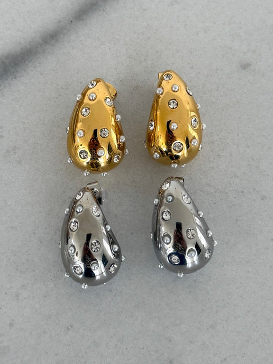 JAZ EARRINGS by Chansuttpearls