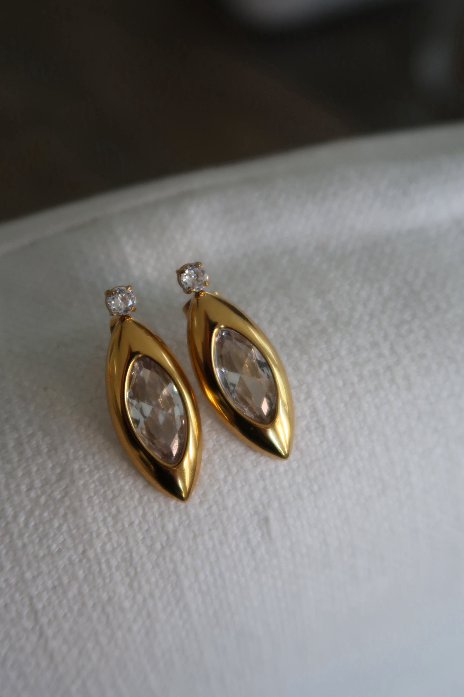 JUDE EARRINGS by Chansuttpearls