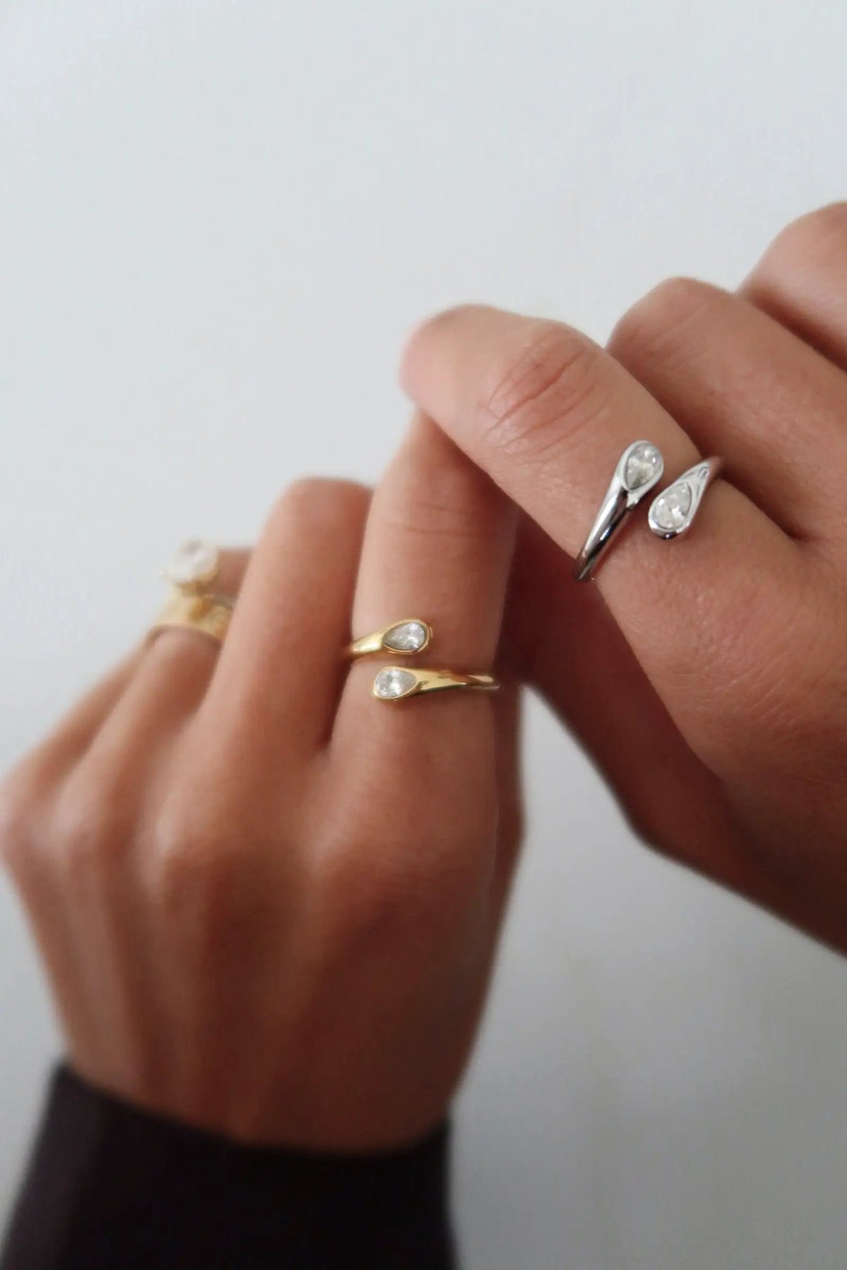 JOELLE RING by Chansuttpearls