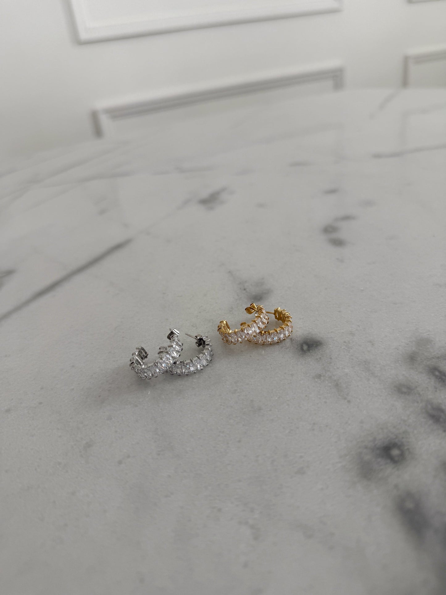 VANESSA EARRINGS by Chansuttpearls