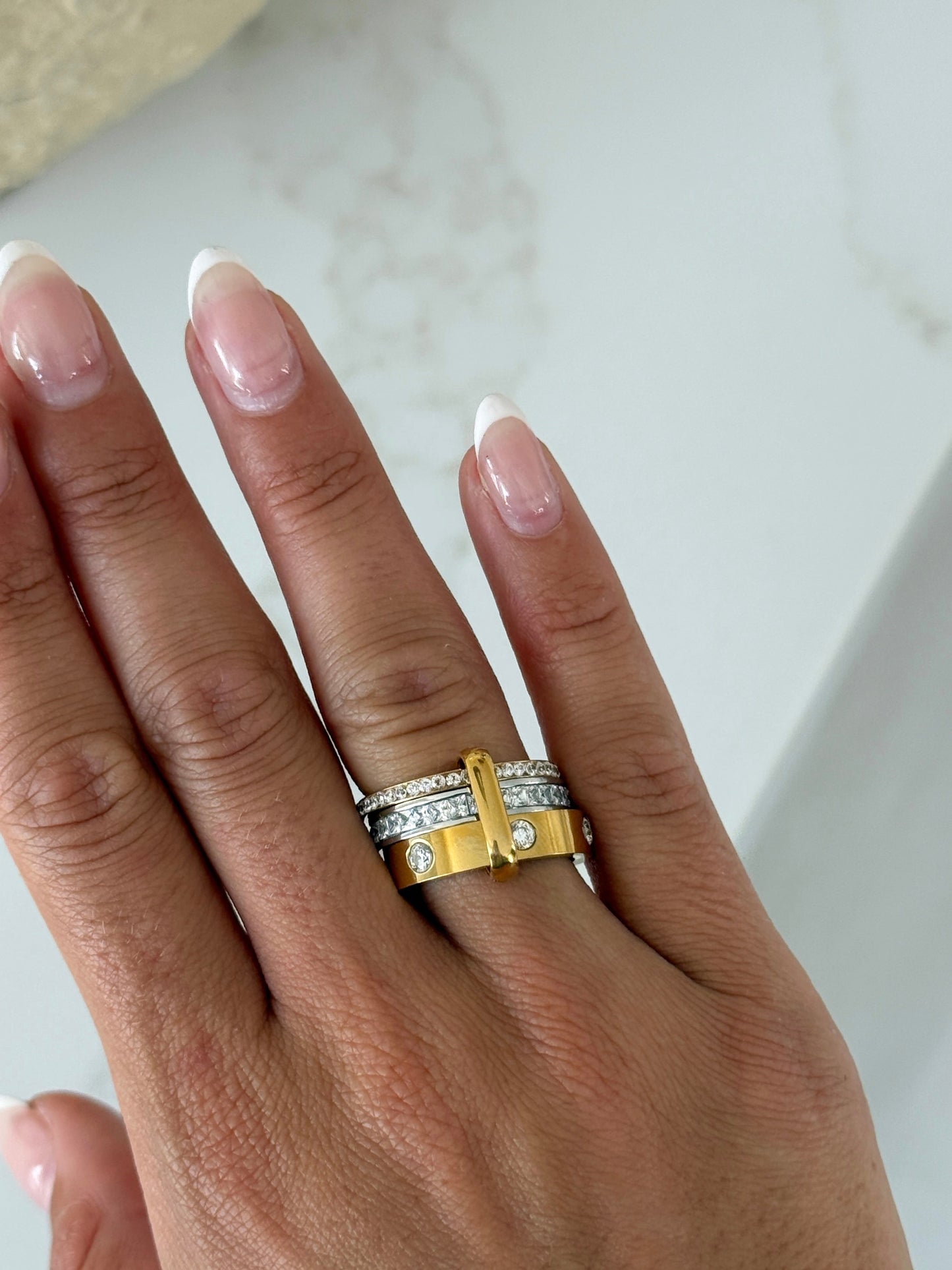 LUCY RING by Chansuttpearls