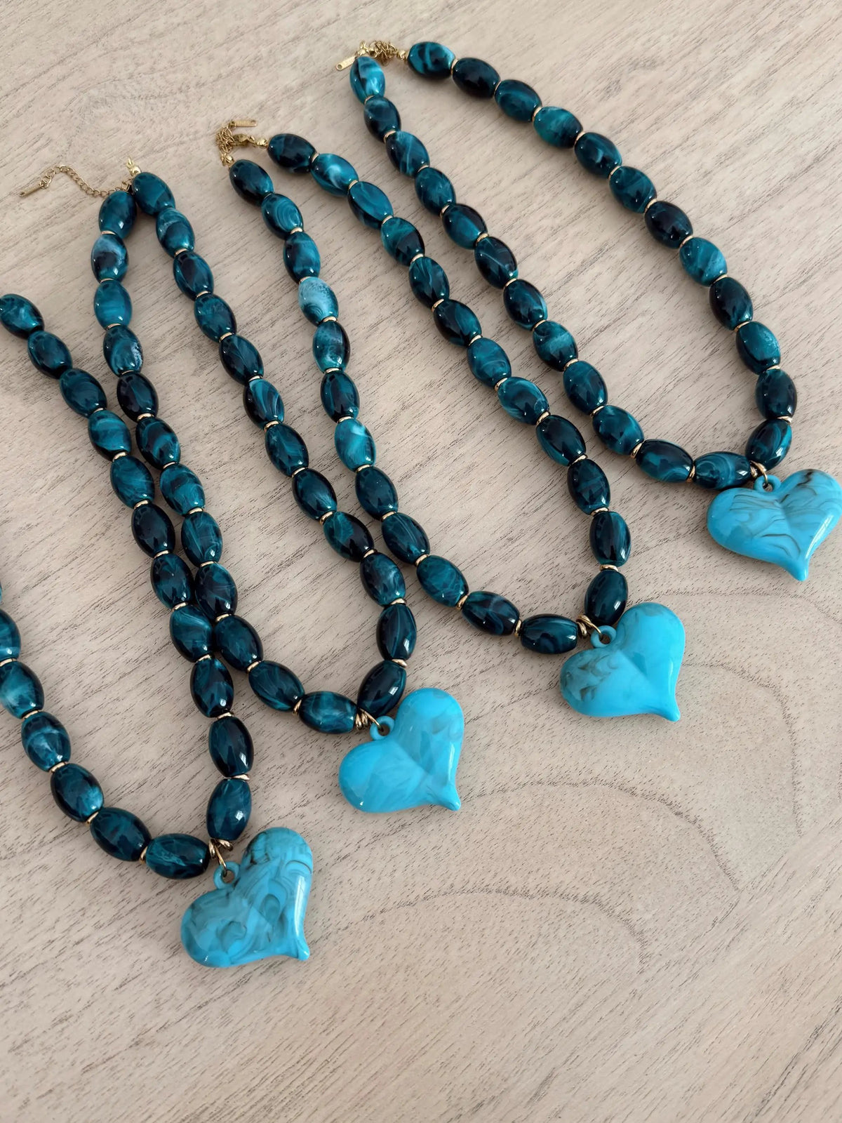 BLUE HANNAH NECKLACE by Chansuttpearls