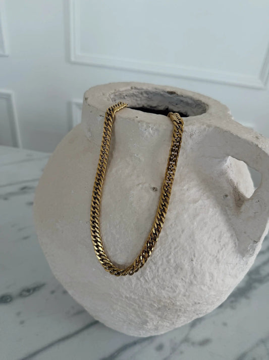 VALERIE NECKLACE by Chansuttpearls