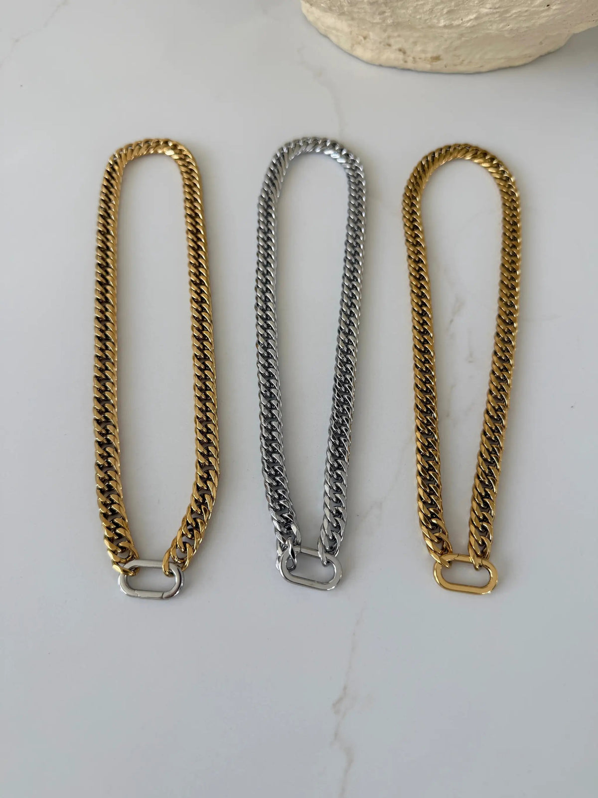 KAYLA NECKLACE by Chansuttpearls