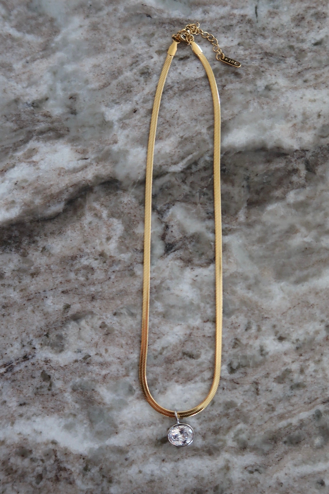 CORA NECKLACE by Chansuttpearls