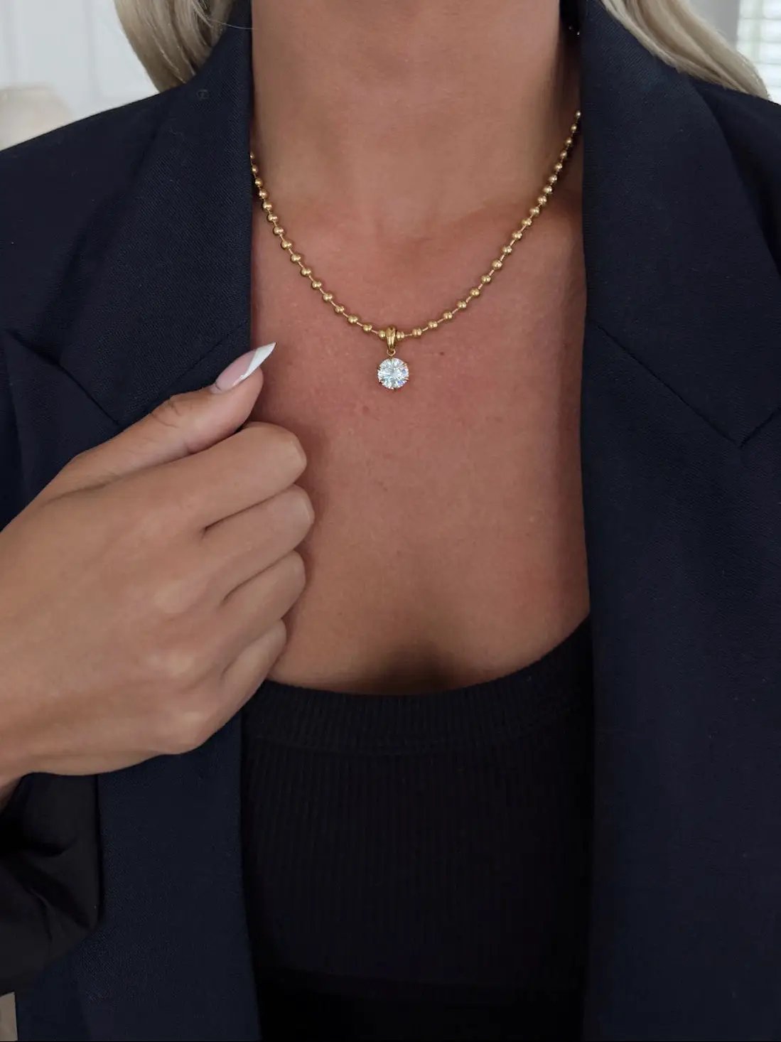 CAMILLA NECKLACE by Chansuttpearls