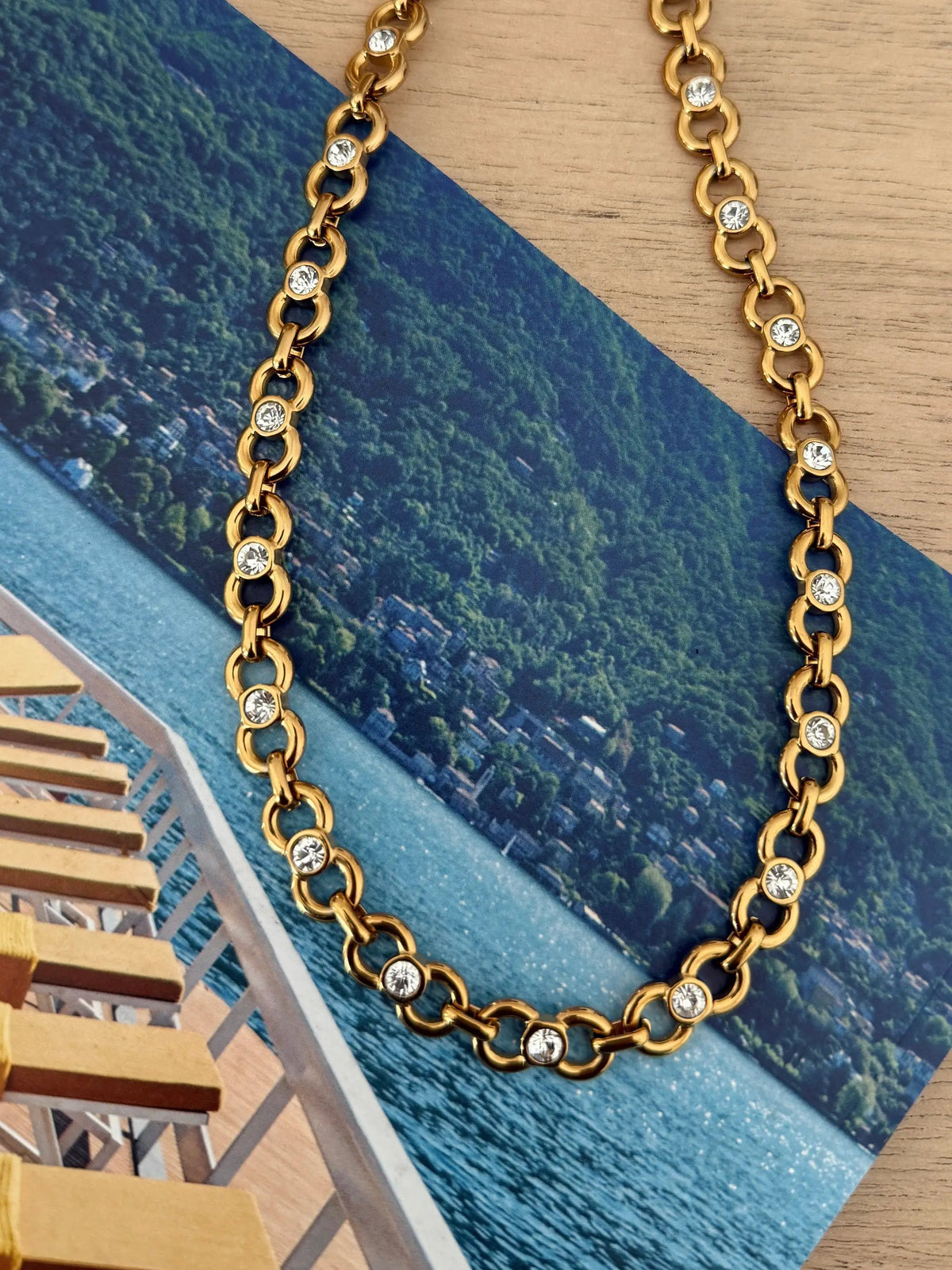 SAVANNAH NECKLACE by Chansuttpearls