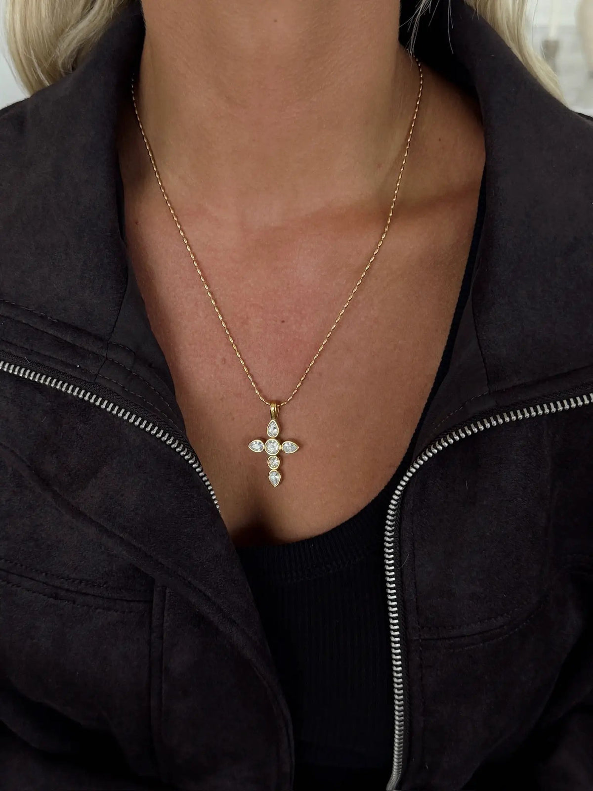 NOELLE CROSS NECKLACE by Chansuttpearls