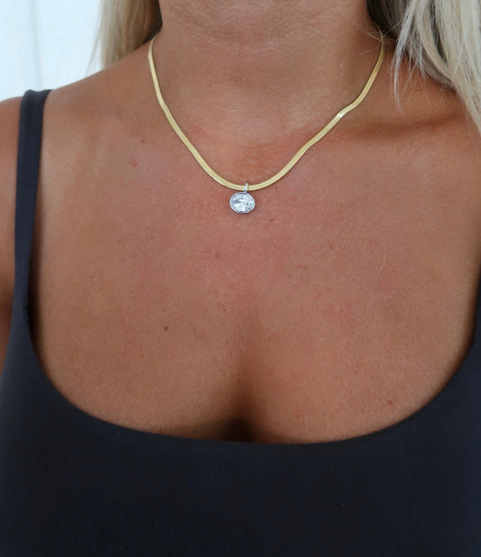 CORA NECKLACE by Chansuttpearls