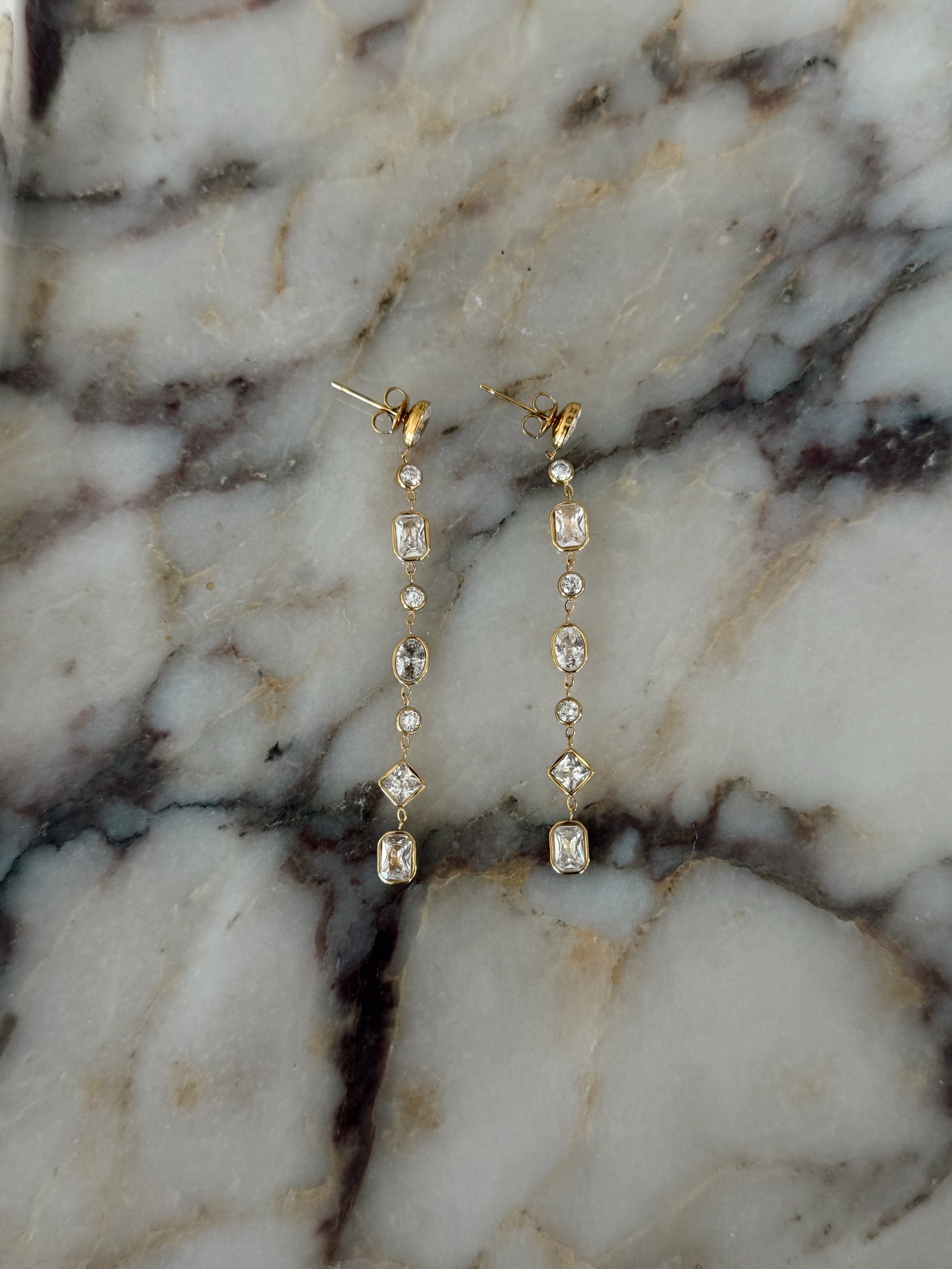 BLAIR EARRING by Chansuttpearls