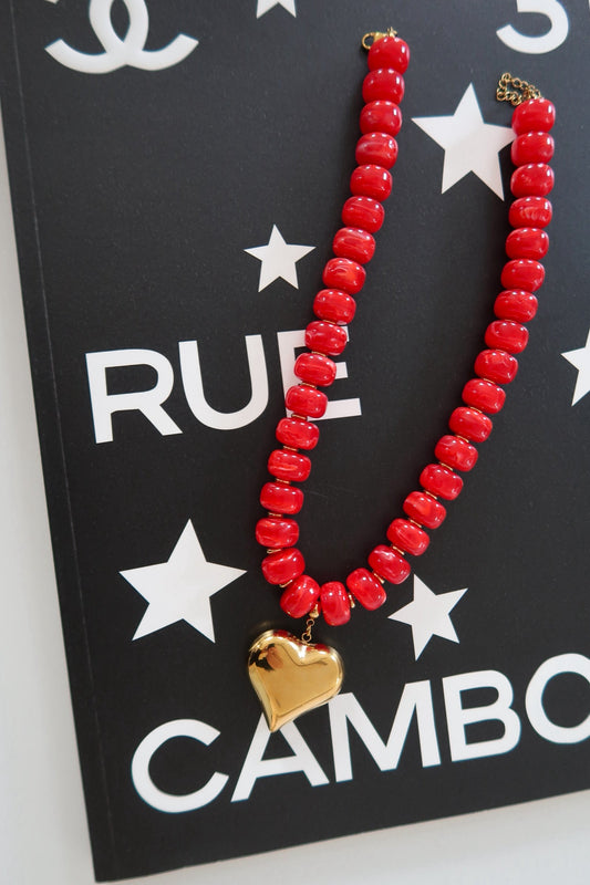 RED HEART NECKLACE by Chansuttpearls