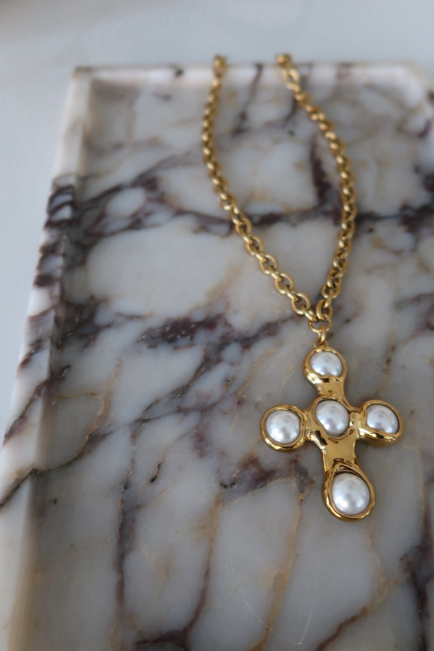 ADA CROSS NECKLACE by Chansuttpearls