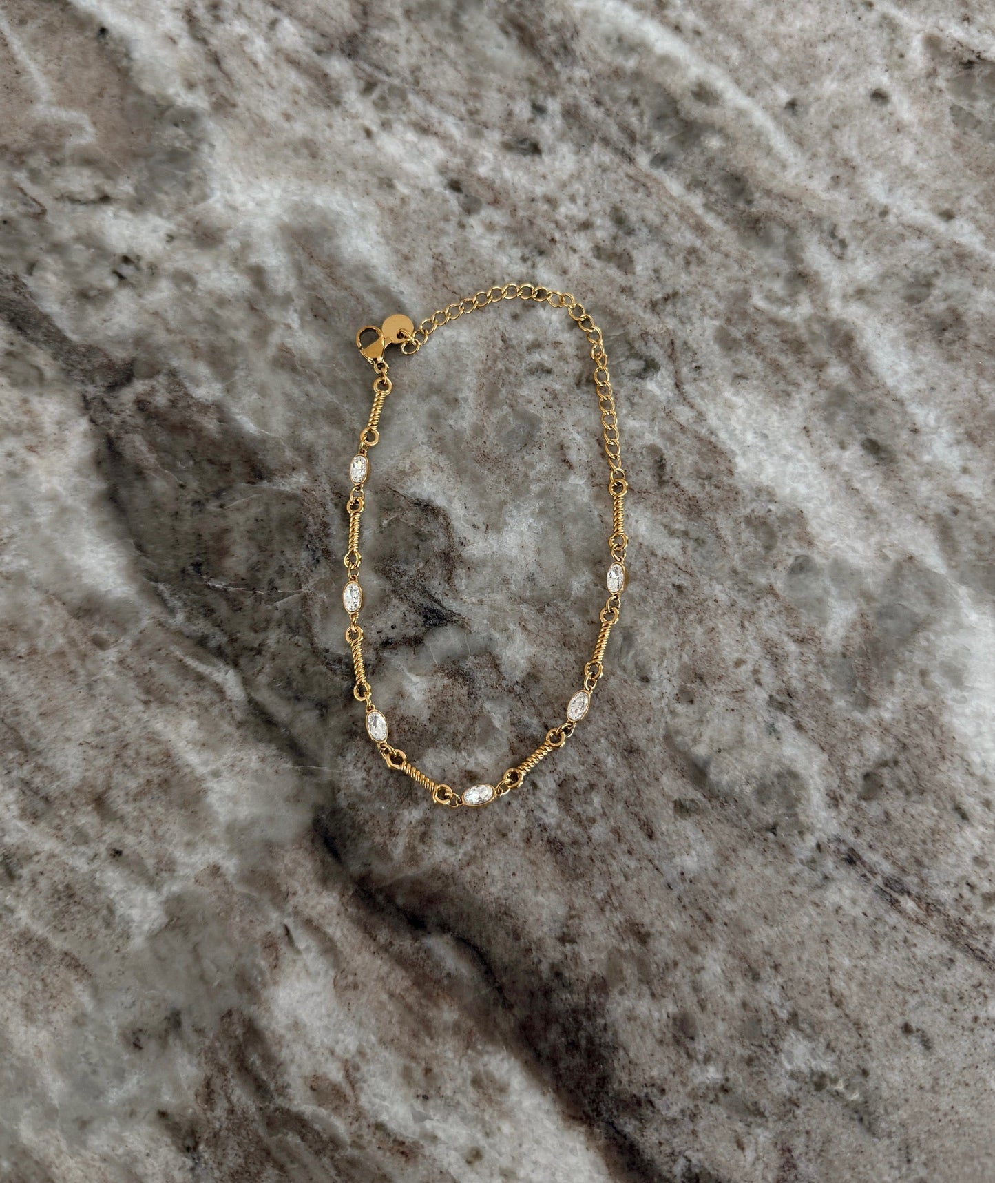 IZZY BRACELET/ ANKLET by Chansuttpearls