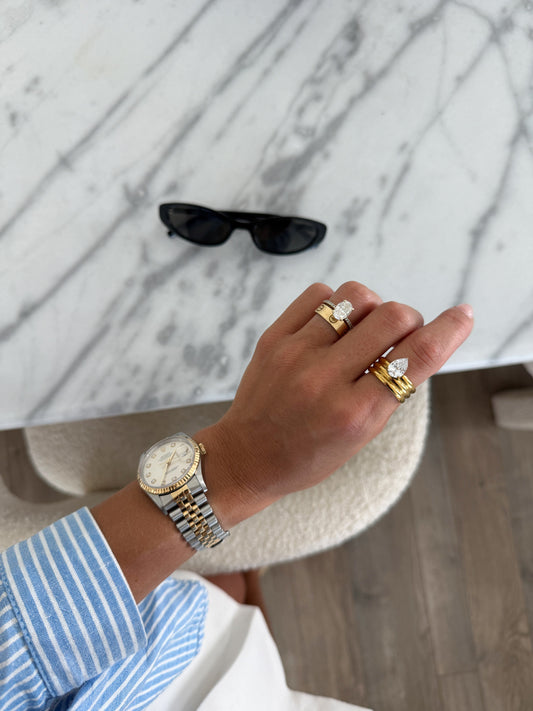 OLIVIA RING by Chansuttpearls