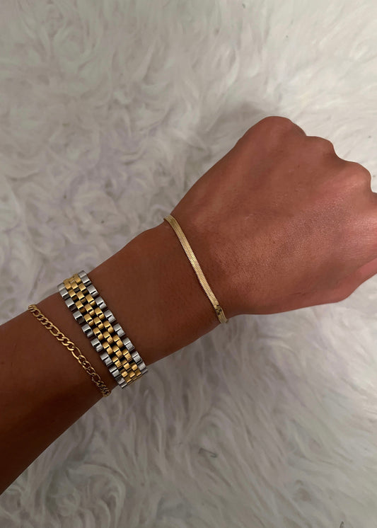 THICK TWO TONED BRACELET by Chansuttpearls